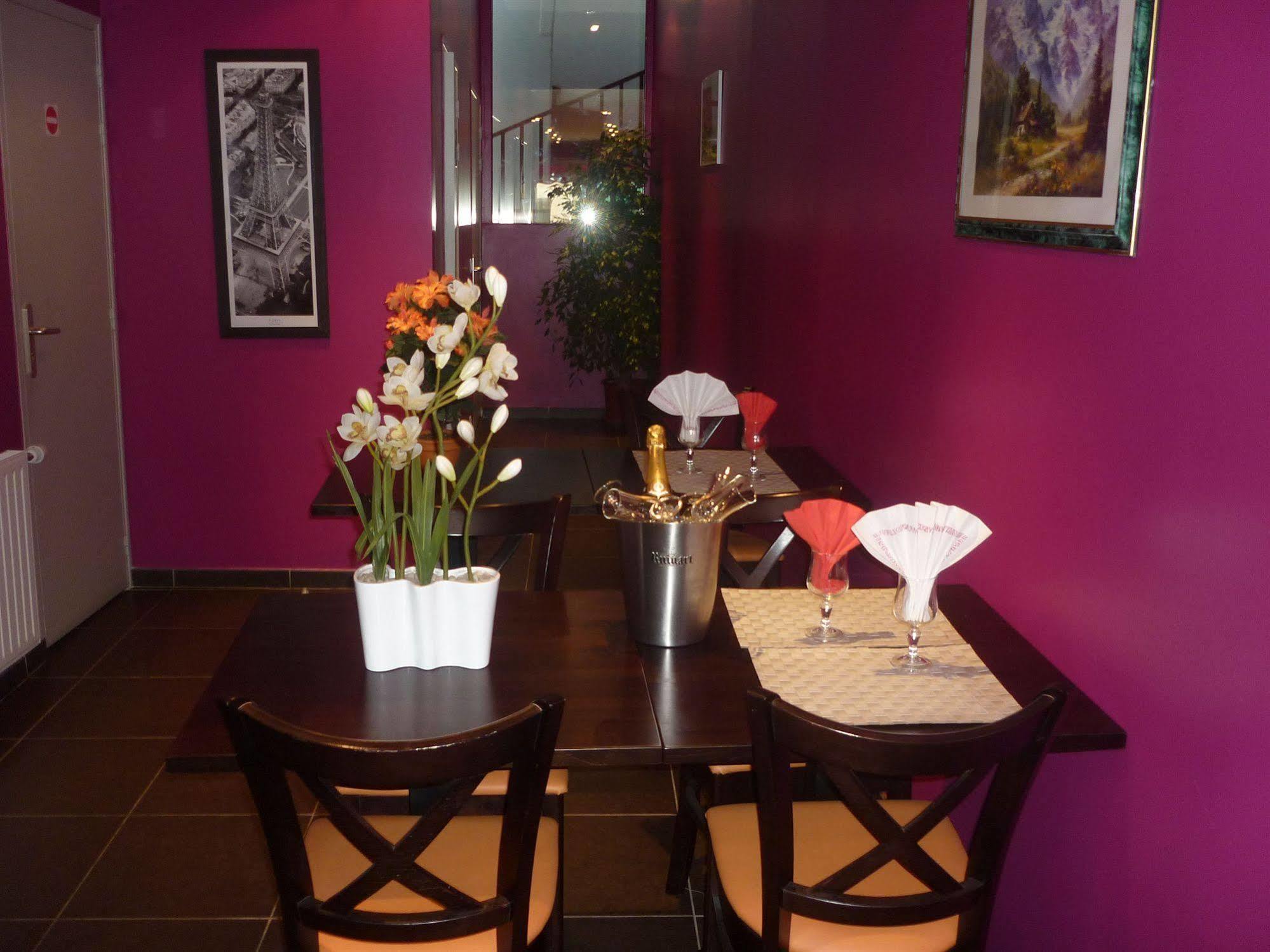 Le Myosotis Hotel Paris Bagian luar foto